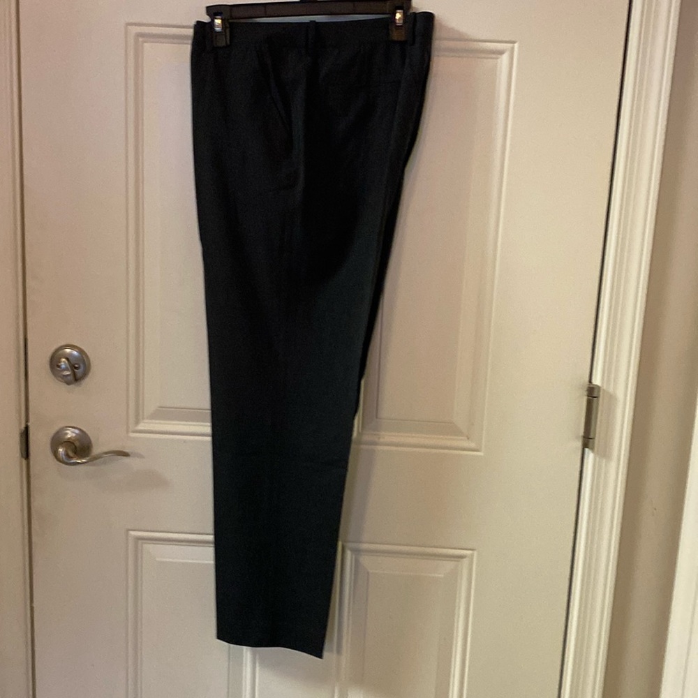 NWT Women’s Lafayette 148NY, Size 14 Pants with pockets, belt loops & hip pocket